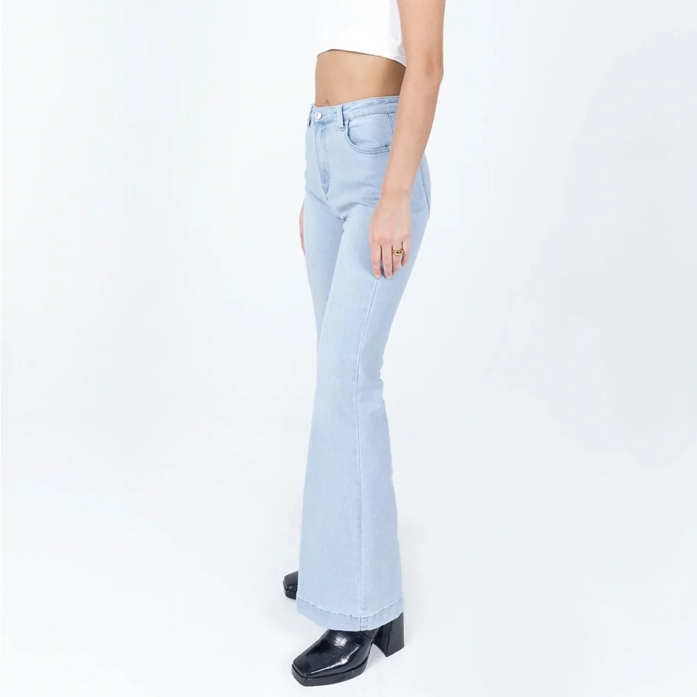 Princess Polly Better With You Jeans Light Wash Denim - Picture 4 of 7